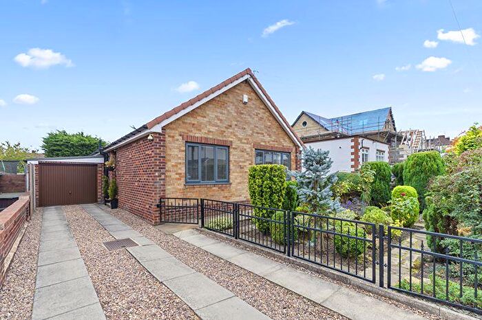 2 Bedroom Bungalow For Sale In Woodhall Road, Pudsey, LS28