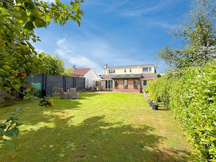 4 Bedroom Detached House For Sale In Flax Bourton Road, Failand, North Somerset, BS8