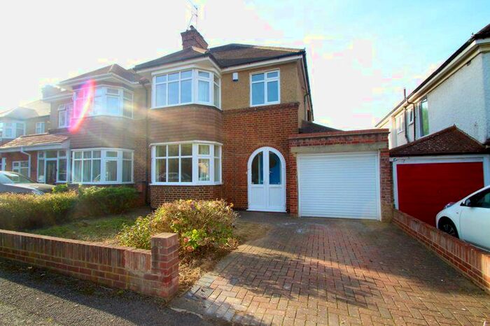 3 Bedroom Semi-Detached House To Rent In Holmdene Avenue, Harrow, HA2