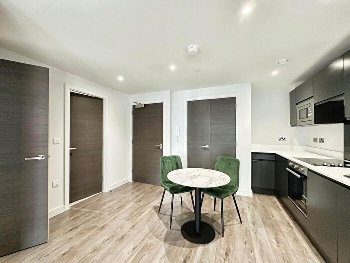 1 Bedroom Apartment To Rent In Parliament Street, Liverpool, L8