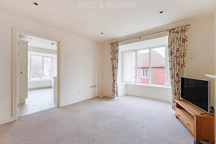 1 Bedroom Flat To Rent In Hampshire Lakes, Yateley, GU46