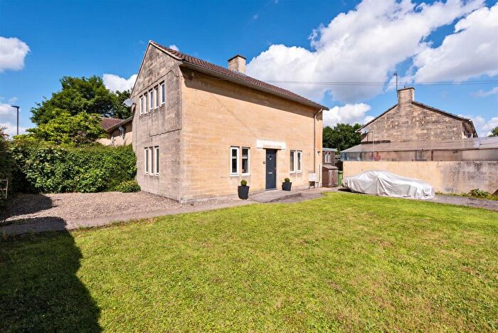 4 Bedroom House To Rent In Hawthorn Grove, Bath, BA2