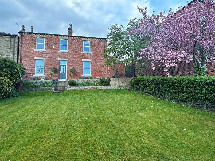 4 Bedroom Detached House For Sale In Westfield, Ossett, WF5