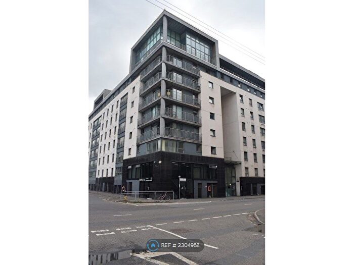 2 Bedroom Flat To Rent In Wallace Street, Glasgow, G5