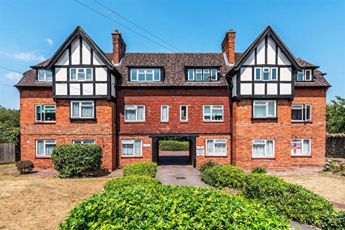 2 Bedroom Flat To Rent In High Street, Old Oxted, RH8