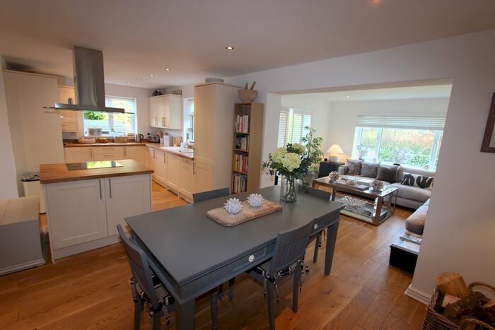 2 Bedroom Detached Bungalow For Sale In Holly Close, Eastry, Kent, CT13