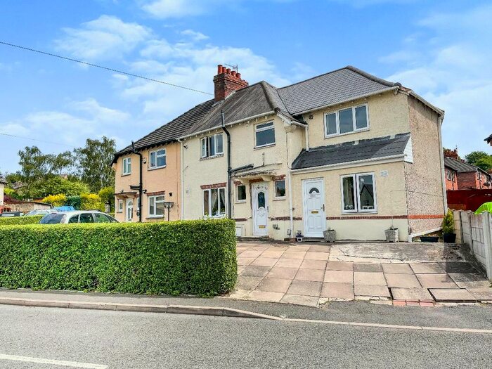 2 Bedroom Flat To Rent In Brook Crescent, Stourbridge, DY9