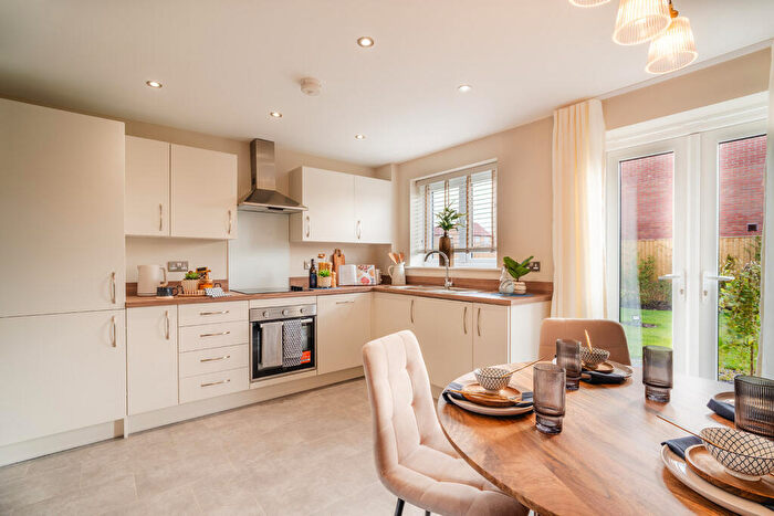 3 Bedroom Terraced House To Rent In New Road, Earby, Lancashire, BB18