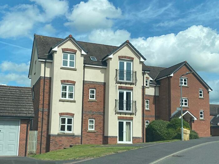 2 Bedroom Flat To Rent In Pennine View Close, Carlisle, CA1