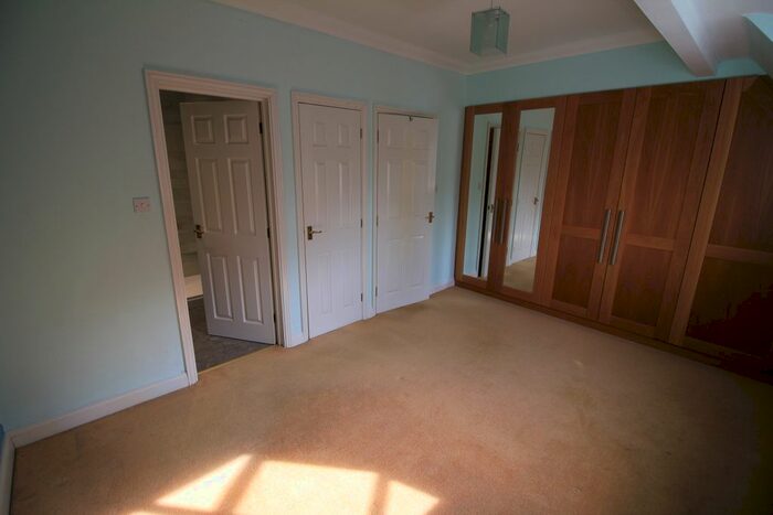 3 Bedroom Town House To Rent In Coslany Street, Norwich, NR3