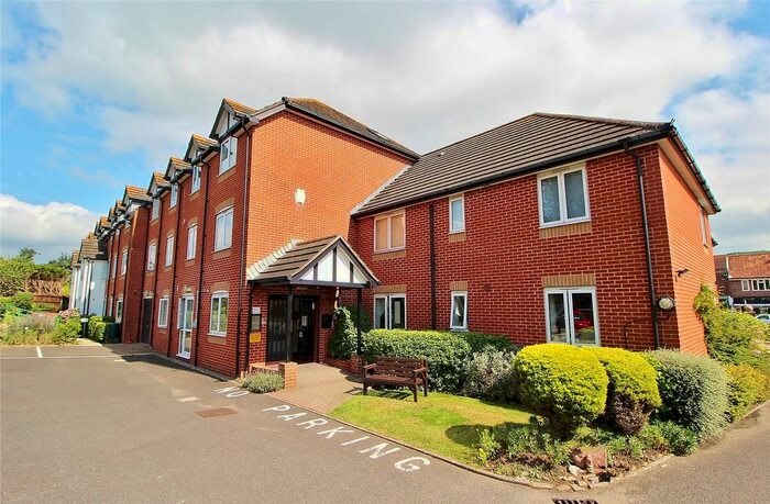 1 Bedroom Property For Sale In Cissbury Court, Findon Road, Findon Valley, West Sussex, BN14