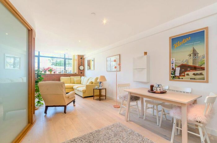 1 Bedroom Flat For Sale In St James's Road, Bermondsey, London, SE1