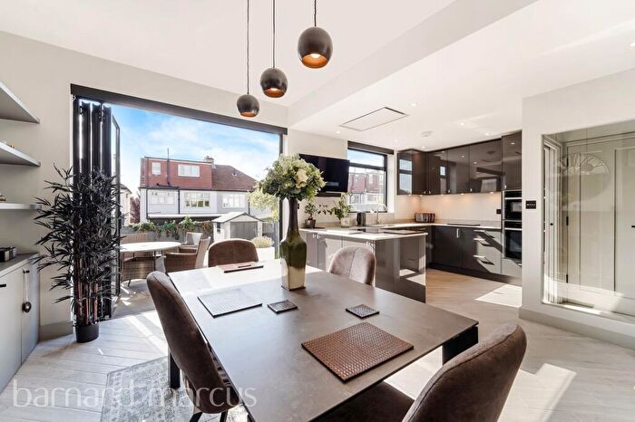 3 Bedroom House To Rent In Egmont Road, New Malden, KT3