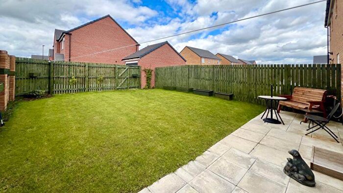 3 Bedroom Semi Detached House For Sale In Grange View, Winterton, Scunthorpe, DN15