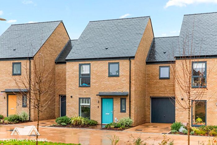 3 Bedroom Link Detached House For Sale In Calm Lane, Newhall, Harlow, CM17