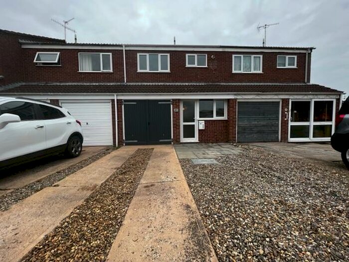 3 Bedroom Terraced House To Rent In Juler Close, North Walsham, NR28