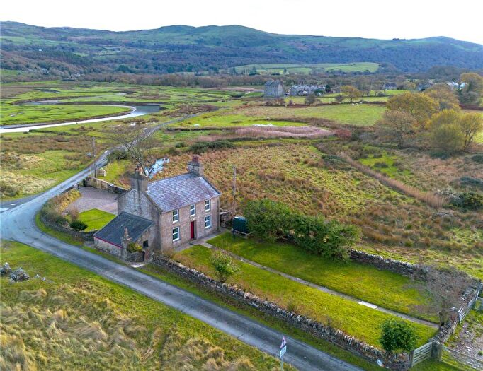 Detached House For Sale In Ynys, Talsarnau, Gwynedd, LL47