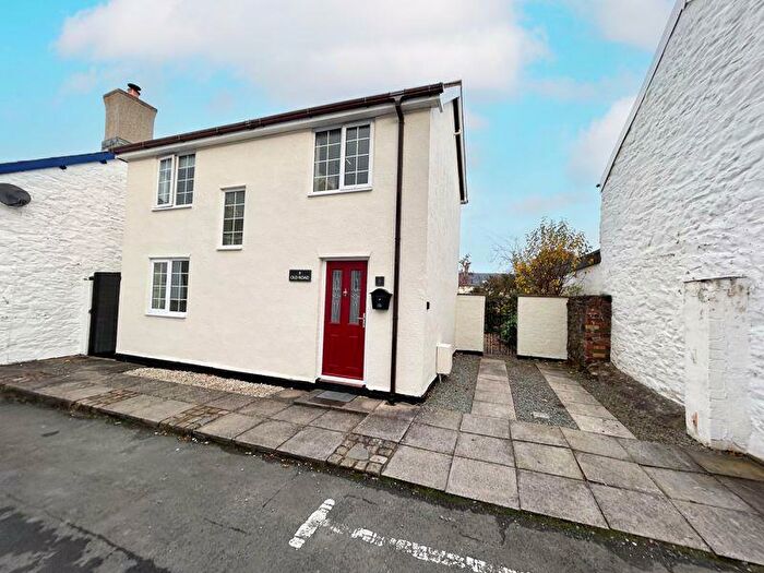 2 Bedroom Detached House To Rent In Old Road, Conwy, LL32