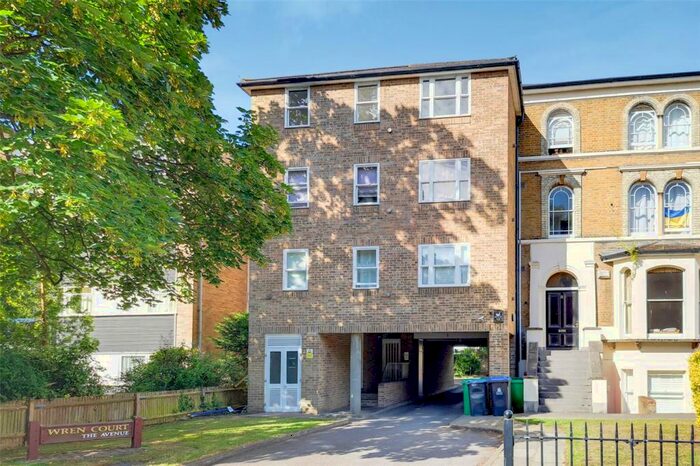 1 Bedroom Apartment To Rent In The Avenue, Surbiton, KT5