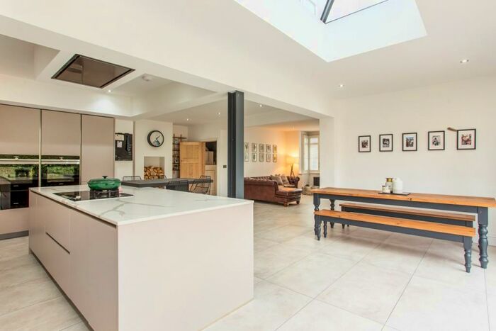 5 Bedroom Detached House To Rent In Crouch Lane Winkfield, SL4