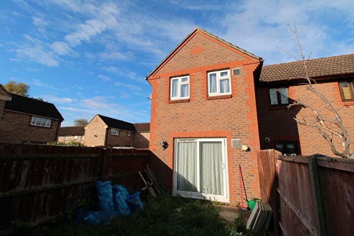 2 Bedroom End Terrace House For Sale In Cramond Court, Bedfont, TW14