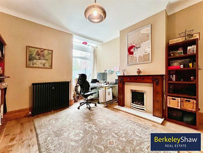 3 Bedroom Terraced House For Sale In Handfield Road, Waterloo, Liverpool, L22