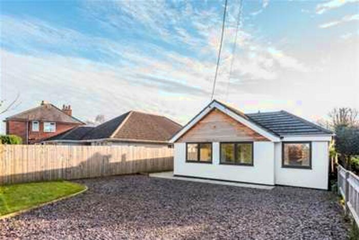 3 Bedroom Bungalow To Rent In Everton Road, Hordle, SO41