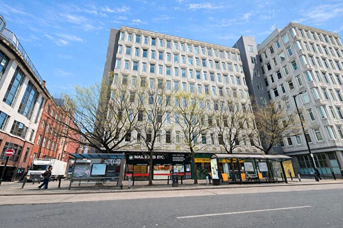 2 Bedroom Flat For Sale In Chatsworth House, Lever Street, Manchester, M1