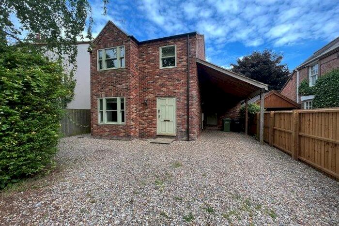 3 Bedroom Detached House To Rent In York Road, King's Lynn, PE30