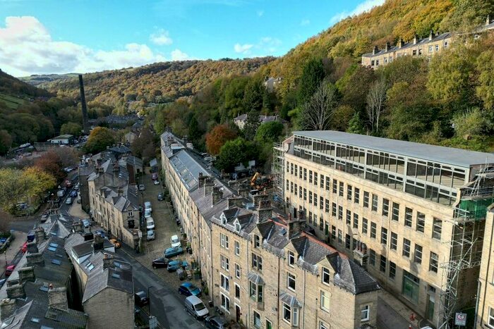 2 Bedroom Apartment To Rent In Melbourne Mill, Hebden Bridge, HX7
