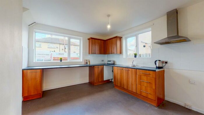 3 Bedroom Semi-Detached House To Rent In Maori Avenue, Bolton-Upon-Dearne, Rotherham, S63