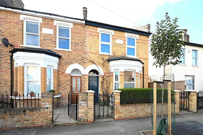 5 Bedroom End Of Terrace House For Sale In Fraser Road, Walthamstow, London, E17