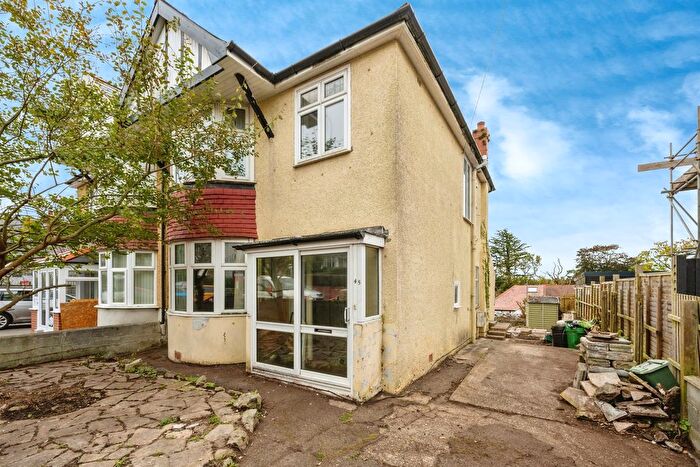 3 Bedroom Semi-detached House For Sale In Beechwood Road, Uplands, Swansea, SA2
