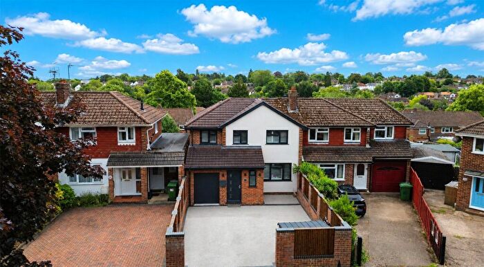 4 Bedroom Semi-Detached House For Sale In Skilton Road, Tilehurst, Reading, RG31