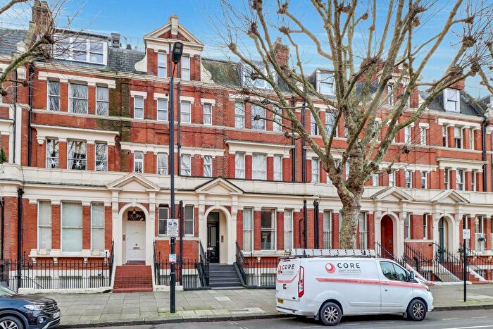2 Bedroom Flat To Rent In Sutherland Avenue, Maida Vale, W9