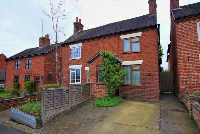 2 Bedroom Semi-Detached House For Sale In New Row, Draycott-in-the-Clay, DE6