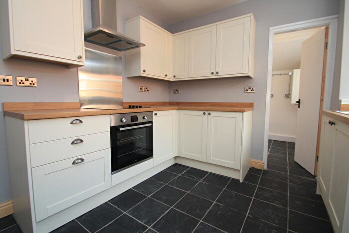 2 Bedroom House To Rent In Oakwood Lane, Barnton, Northwich, CW8