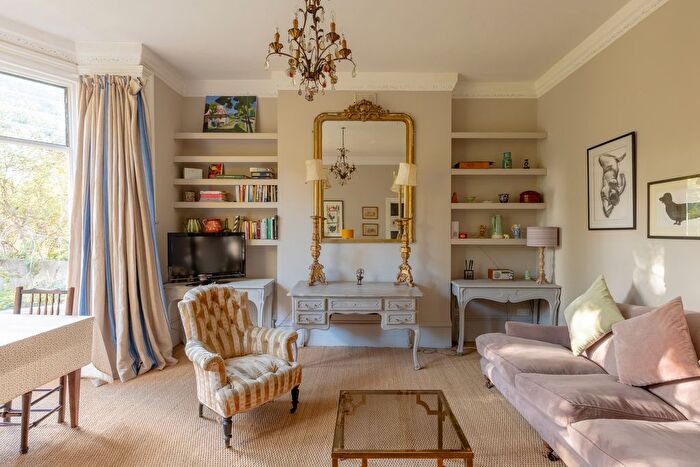 1 Bedroom Flat For Sale In Dulwich Road, London, SE24