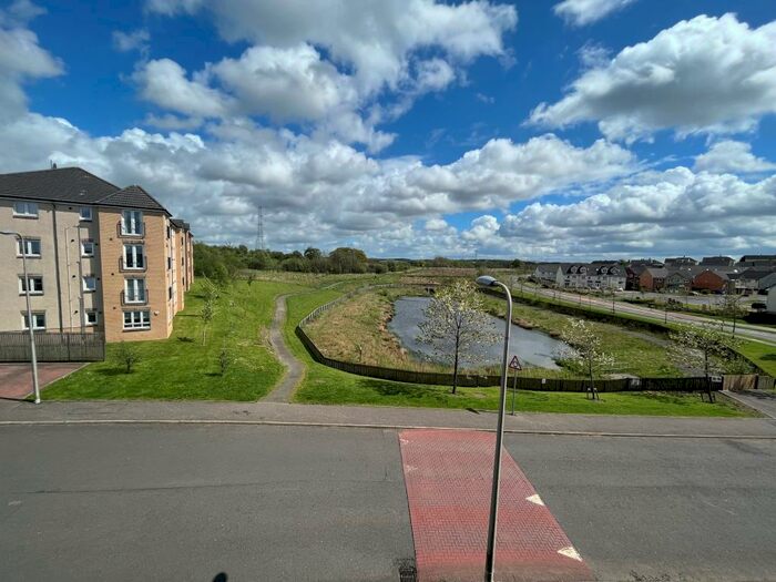 2 Bedroom Flat To Rent In Cambridge Crescent, Airdrie, ML6