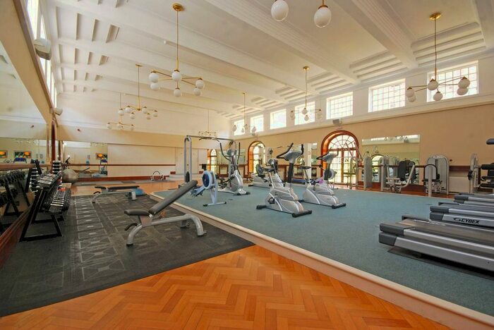 2 Bedroom Flat To Rent In West Hill, West Hill, London, SW15