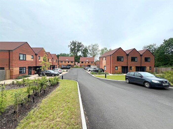 3 Bedroom Semi-Detached House To Rent In Cupernham Lane, Romsey, Hampshire, SO51