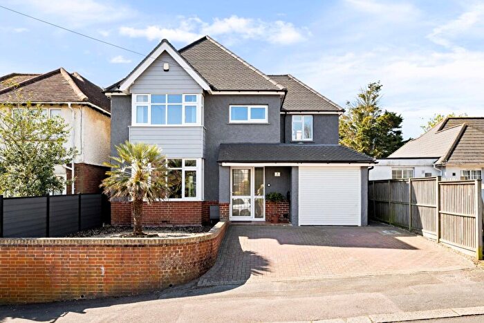 3 Bedroom Detached House For Sale In Alder Road, Folkestone, CT19