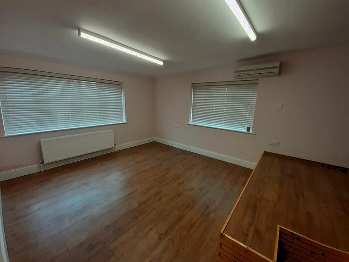 2 Bedroom Apartment To Rent In Margaret Roding, CM1