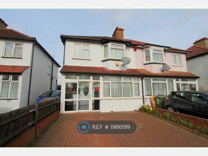 3 Bedroom Semi-Detached House To Rent In Stafford Road, London, SM6