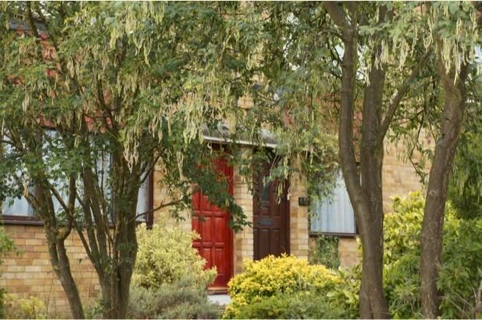 2 Bedroom Flat To Rent In Green Tiles Lane, Denham, Uxbridge, UB9