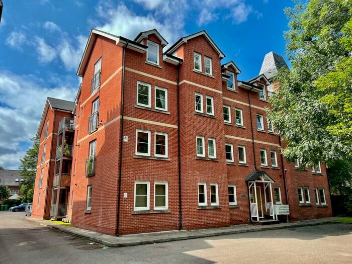 2 Bedroom Apartment To Rent In Alexandra Road South, Whalley Range, M16