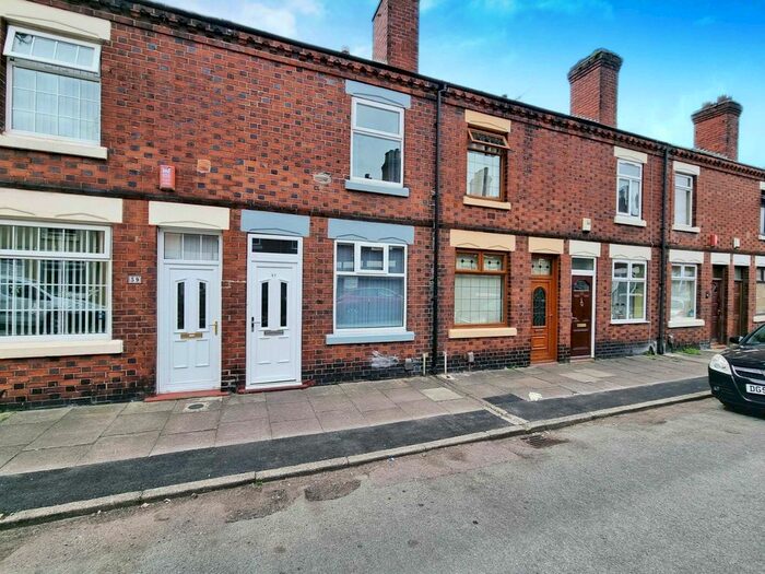 2 Bedroom Terraced House To Rent In Alma Street, Fenton, Stoke-On-Trent, ST4