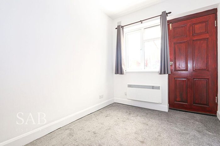 1 Bedroom Studio To Rent In Locarno Road, Greenford, UB6