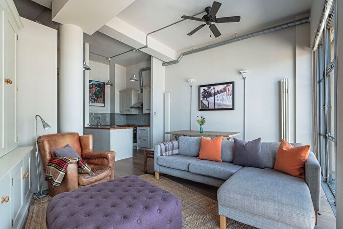 1 Bedroom Flat To Rent In Bankside Lofts, Hopton Street, SE1