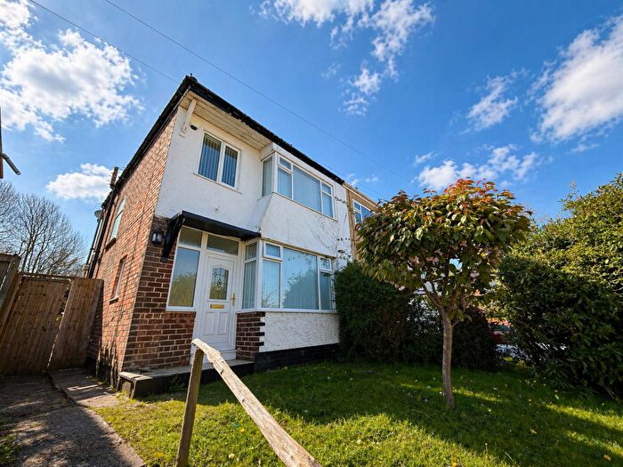 3 Bedroom Semi-Detached House For Sale In Kylemore Drive, Pensby, Wirral, CH61